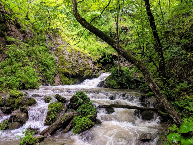 HIKEArmenia Hidden Waterfall Trail