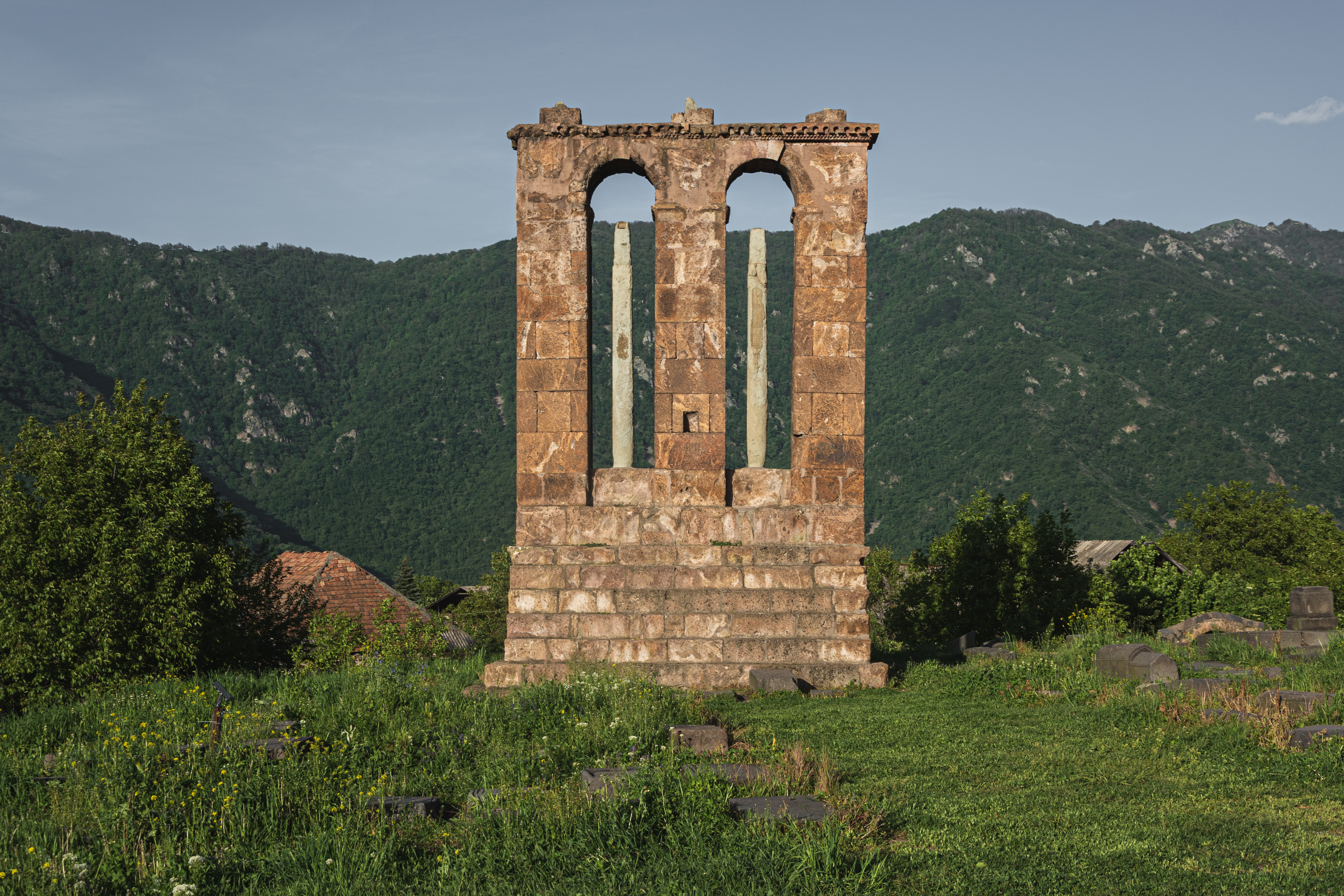 Lori, Odzun